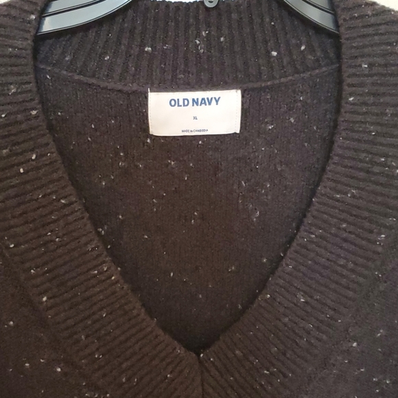 Basic sweater - Picture 2 of 2